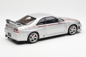 Nissan Skyline GT-R R33 R-Tune Ασημί AUTOart 1:18 77326 Μέταλλο - εικόνα 3 από 8