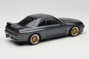 Nissan Skyline GT-R R32 V-Spec II Tuned Gun Grey Metallic AUTOart 1:18 77417 Μέταλλο - εικόνα 3 από 8