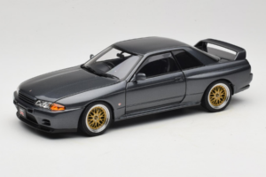 Nissan Skyline GT-R R32 V-Spec II Tuned Gun Grey Metallic AUTOart 1:18 77417 Μέταλλο