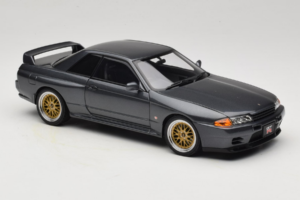 Nissan Skyline GT-R R32 V-Spec II Tuned Gun Grey Metallic AUTOart 1:18 77417 Μέταλλο - εικόνα 6 από 8