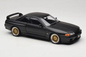 Nissan Skyline GT-R R32 V-Spec II Tuned Version Matt Black AUTOart 1:18 77418 Μέταλλο - εικόνα 6 από 8