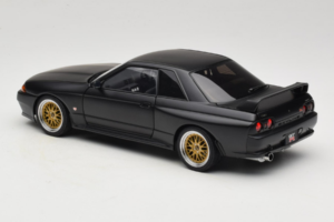 Nissan Skyline GT-R R32 V-Spec II Tuned Version Matt Black AUTOart 1:18 77418 Μέταλλο - εικόνα 7 από 8