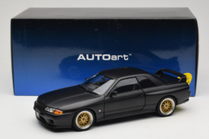 Nissan Skyline GT-R R32 V-Spec II Tuned Version Matt Black AUTOart 1:18 77418 Μέταλλο - εικόνα 8 από 8