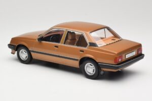 Opel Ascona C Berlina Beige Metallic MCG 1:18 MCG18459 Μέταλλο - εικόνα 5 από 6