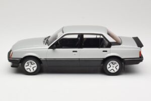 Opel Ascona C SR Ασημί MCG 1:18 MCG18460 Μέταλλο - εικόνα 3 από 6