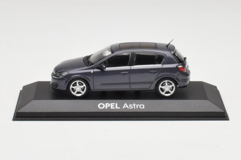 Opel Astra H Σκούρο Μπλε Minichamps 1:43 B24910027-A1 Μέταλλο