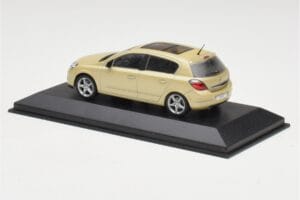 Opel Astra H Κίτρινο Μεταλλικό Minichamps 1:43 403043003 Μέταλλο - εικόνα 3 από 4