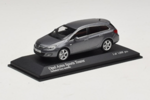 Opel Astra J Sports Tourer Minichamps 1:43 400049014 Μέταλλο - εικόνα 2 από 4
