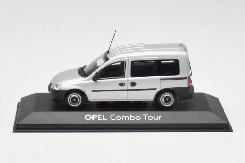 Opel Combo C Ασημί Minichamps 1:43 COMBO001 Μέταλλο