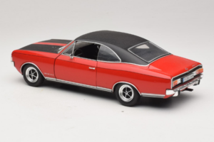 Opel Commodore GS/E Κόκκινο Revell 1:18 8826 Μέταλλο - εικόνα 7 από 8