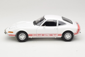 Opel GT Λευκό Minichamps 1:18 180049027 Μέταλλο - εικόνα 4 από 8