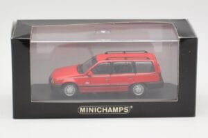 Opel Kadett E Club Station Wagon Κόκκινο Minichamps 1:43 400045910 Μέταλλο - εικόνα 2 από 3