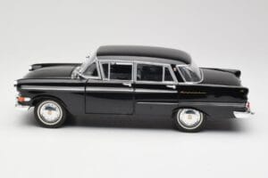 Opel Kapitan P1 Μαύρο Revell 1:18 08822 Μέταλλο - εικόνα 4 από 8
