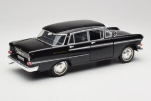 Opel Kapitan P2 Μαύρο Revell 1:18 08821 Μέταλλο - εικόνα 3 από 8