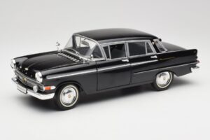 Opel Kapitan P2 Μαύρο Revell 1:18 Opel Kapitan P2 Μαύρο Revell 1:18 08821 Μέταλλο