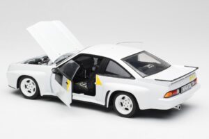 Opel Manta 400 Homologation Λευκό Revell 1:18 8819 Μέταλλο - εικόνα 5 από 8