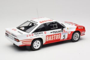 Opel Manta 400 #5 G. Colsoul Rally Ypres 1985 IXO 1:18 18RMC134 Μέταλλο - εικόνα 2 από 6