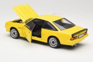 Opel Manta B GT/E Κίτρινο Revell 1:18 08421 Μέταλλο - εικόνα 5 από 8