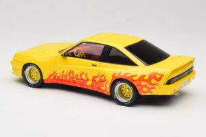 Opel Manta B Mattig Κίτρινο με Φλόγα MCG 1:18 MCG18115 Μέταλλο - εικόνα 5 από 6