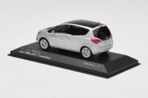 Opel Meriva B Ασημί Μεταλλικό Minichamps 1:43 400040000 Μέταλλο - εικόνα 3 από 4