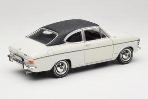 Opel Olympia A Coupe Λευκό Μαύρο Revell 1:18 8446 Μέταλλο - εικόνα 3 από 8