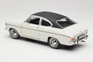 Opel Olympia A Coupe Λευκό Μαύρο Revell 1:18 8446 Μέταλλο - εικόνα 7 από 8