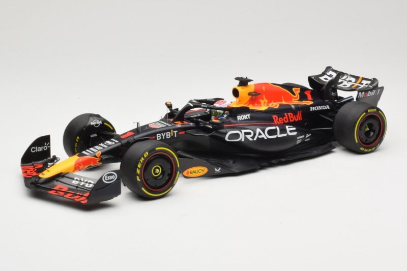 Oracle Red Bull Racing RB19 #1 M. Verstappen Winner Italian GP 2023 Minichamps 1:18 110231501 Μέταλλο