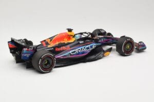 Oracle Red Bull Racing RB19 #1 M. Verstappen Winner Miami GP 2023 Minichamps 1:18 110230501 Μέταλλο - εικόνα 2 από 6