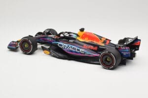 Oracle Red Bull Racing RB19 #1 M. Verstappen Winner Miami GP 2023 Minichamps 1:18 110230501 Μέταλλο - εικόνα 5 από 6