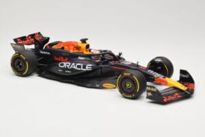 Red Bull Racing RB20 #1 M. Verstappen Winner China GP 2024 Minichamps 1:18 110240501 Μέταλλο - εικόνα 4 από 6
