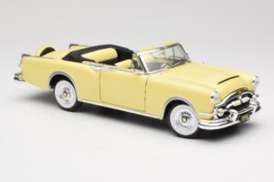 Packard Caribbean Καμπριολέ Κίτρινο Road Signature 1:18 92798 Μέταλλο - εικόνα 6 από 8