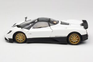 Pagani Zonda F Λευκό Mondo Motors 1:18 157655 Μέταλλο - εικόνα 4 από 8