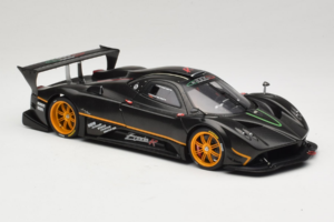 Pagani Zonda R Revolucion Carbon Fiber AUTOart 1:18 78261 Μέταλλο - εικόνα 6 από 8