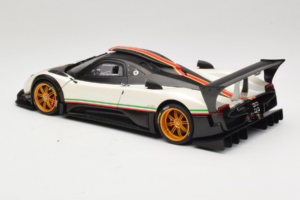 Pagani Zonda R Revolucion Λευκό AUTOart 1:18 78262 Μέταλλο - εικόνα 7 από 8