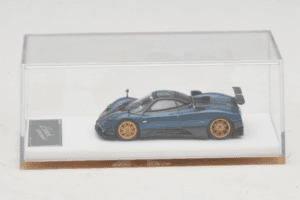 Pagani Zonda Tricolore Exposed Carbon Μπλε Henson & Heaven 1:64 PZTECB01 Μέταλλο - εικόνα 6 από 7