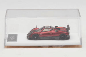 Pagani Zonda Tricolore Κόκκινο Henson & Heaven 1:64 PZTR01 Μέταλλο - εικόνα 6 από 7