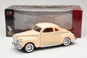 Plymouth Coupe Μπεζ Road Signature 1:18 92398 Μέταλλο - εικόνα 8 από 8