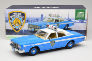 Plymouth Fury Police Pursuit New York Police Department GreenLight 1:18 19043 Μέταλλο - εικόνα 8 από 8