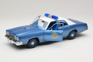 Plymouth Fury Police Pursuit Smokey and the Bandit GreenLight 1:18 19044 Μέταλλο - εικόνα 2 από 8