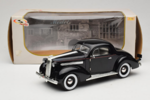 Pontiac Deluxe Μαύρο Signature Models 1:18 18106 Μέταλλο - εικόνα 8 από 8