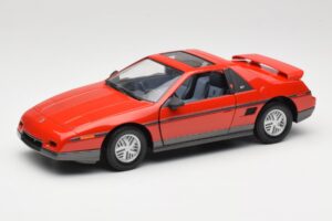 Pontiac Fiero GT Κόκκινο Road Signature 1:18 92588 Μέταλλο
