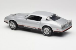 Pontiac Firebird Formula Ασημί ERTL 1:18 33514 Μέταλλο - εικόνα 7 από 8