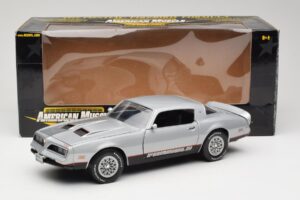 Pontiac Firebird Formula Ασημί ERTL 1:18 33514 Μέταλλο - εικόνα 8 από 8