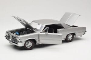 Pontiac GTO Ασημί Sun Star 1:18 1821 Μέταλλο - εικόνα 2 από 8