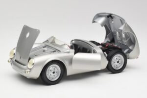 Porsche 550 A Spyder Ασημί Maisto 1:18 50314 Μέταλλο - εικόνα 2 από 8