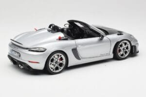 Porsche 718 Spyder RS Weissach Pack GT-Silver Metallic Norev 1:18 187270 Μέταλλο - εικόνα 3 από 8