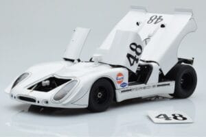 Porsche 908/02 #48 S. McQueen / P. Revson 12 Hours of Sebring 2nd Place Post Race Version 1970 AUTOart 1:18 87072 Μέταλλο - εικόνα 2 από 8