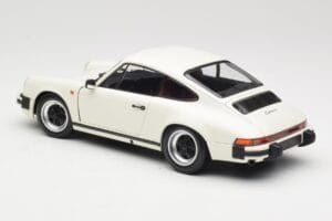 Porsche 911 930 Carrera 3.2 Grand Prix White Minichamps 1:18 100063024 Μέταλλο - εικόνα 7 από 8