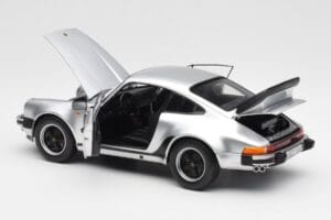 Porsche 911 930 Turbo 3.3 Ασημί Norev 1:18 187574 Μέταλλο - εικόνα 5 από 8