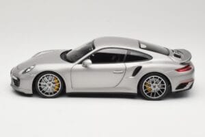 Porsche 911 991 Turbo S Ασημί Minichamps 1:18 113067126 Μέταλλο - εικόνα 4 από 8
